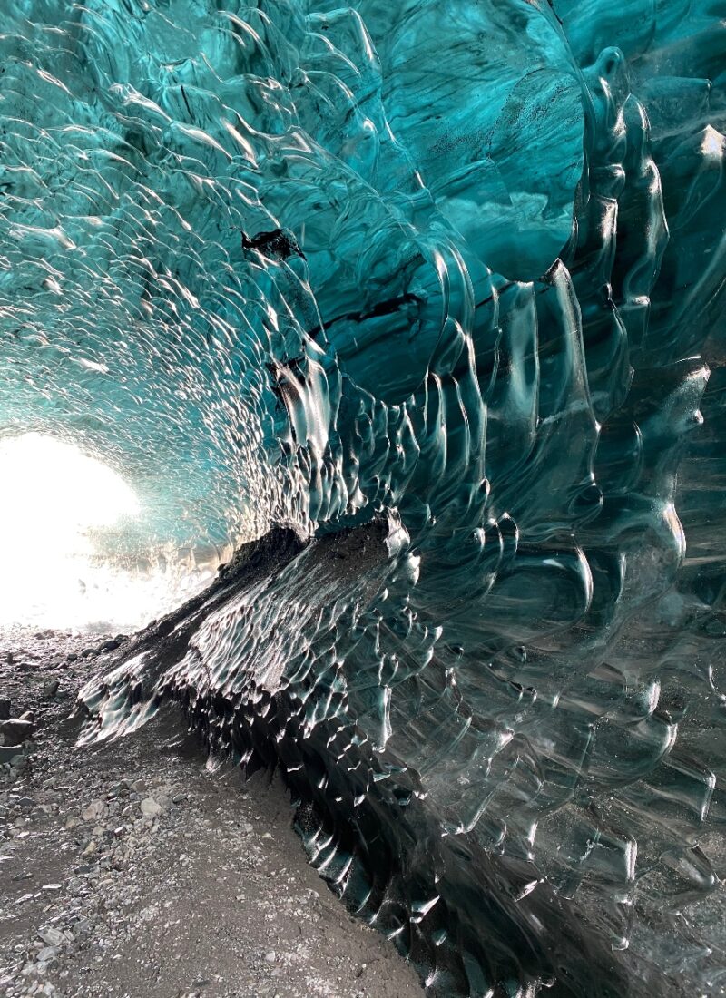 An Amazing Ice Cave Tour not to Be Missed in Vatnajökull Glacier