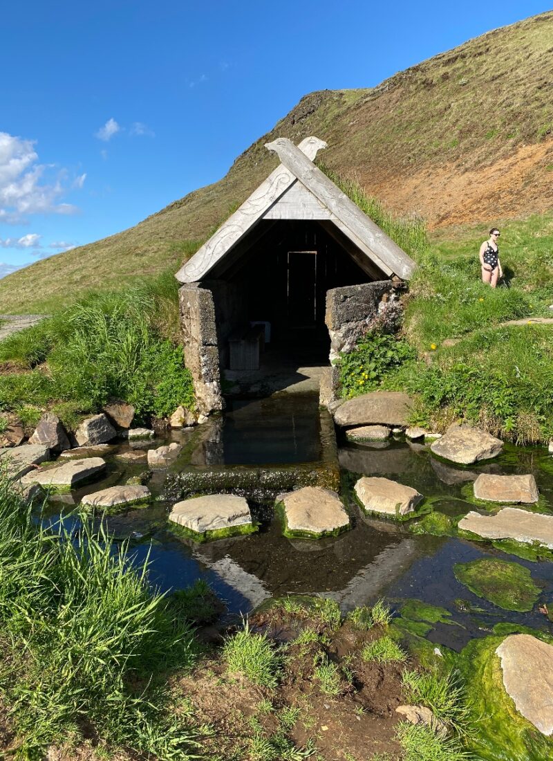 A small shed right next to Hrunalaug hot spring in Iceland